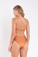 Load image into Gallery viewer, Model Back: Rio De Sol Top Top Nocciola Mila