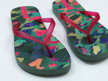 Load image into Gallery viewer, Product Back: Rio De Sol Flip-Flop Wilds Slim