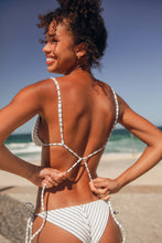 Load image into Gallery viewer, Image 11: Rio De Sol Set Set Linea-White Lia Cheeky-Tie