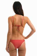 Load image into Gallery viewer, Model Back: Rio De Sol Bottom Bottom Madras Dupla Face