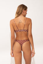Load image into Gallery viewer, Model Back: Wednesday In Hawaii By Rio De Sol Top Top Kiko-Coco Hana