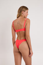 Load image into Gallery viewer, Model Back: Rio De Sol Top Top Malibu-Folia Agnes
