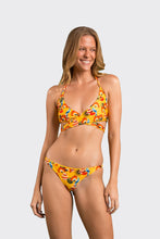 Load image into Gallery viewer, Model Front: Rio De Sol Top Top Stories Kate