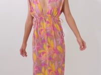 Load and play video in Gallery viewer, Video: Rio De Sol Maxi Dresses Lyla Long Dress Soleil