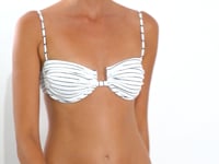 Load and play video in Gallery viewer, Video: Rio De Sol Top Top Linea-White Zaya