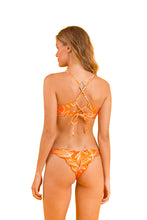 Load image into Gallery viewer, Model Back: Rio De Sol Set Set Trail-Orange Tank-Tie Ipanema