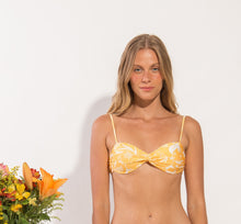 Load image into Gallery viewer, Image 11: Rio De Sol Top Top Sunny-Forest Twist
