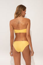 Load image into Gallery viewer, Model Back: Wednesday In Hawaii By Rio De Sol Bottom Bottom Lilikoi Waikiki
