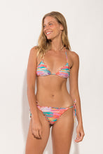 Load image into Gallery viewer, Model Front: Rio De Sol Bottom Bottom River Frufru-Comfy
