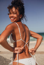 Load image into Gallery viewer, Image 12: Rio De Sol Top Top Linea-White Lia
