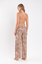 Load image into Gallery viewer, Model Back: Rio De Sol Beach Trousers Leopard Wide Pants
