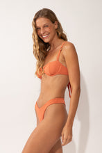 Load image into Gallery viewer, Image 04: Rio De Sol Top Top Sand-Argila Juliette-Aya
