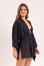 Load image into Gallery viewer, Image 03: Rio De Sol Kaftans / Cover Ups Black Kimono
