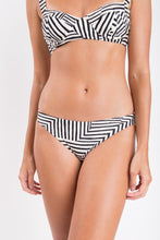 Load image into Gallery viewer, Image 09: Rio De Sol Bottom Bottom Collage Essential-Comfy
