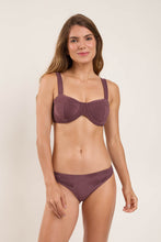 Load image into Gallery viewer, Model Front: Rio De Sol Set Set Malibu-Ebano Amelia Essential-Comfy
