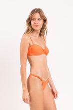 Load image into Gallery viewer, Image 04: Rio De Sol Top Top Dende Bandeau-Crispy
