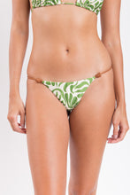 Load image into Gallery viewer, Bottom Flow Cheeky-Capri
