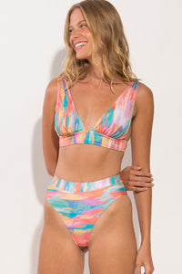 Gallery: Rio De Sol Set Set River Halter-Cos Hotpant-Cos