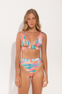 Image 08: Rio De Sol Set Set River Halter-Cos Hotpant-Cos